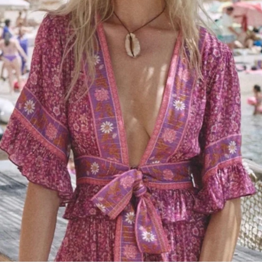 Spell Sienna Cropped Blouse In Fuchsia